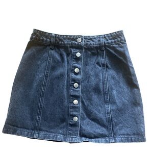 Size Small, Forever 21 black denim button up mini skirt